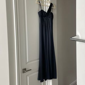 BCBGMAXAZRIA Black One Shoulder Goddess Style Gown with Embellishments, Size 4.